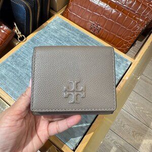 New‼️Tory Burch Thea Compact Wallet Pebbled Leather 169967 wild mushroom